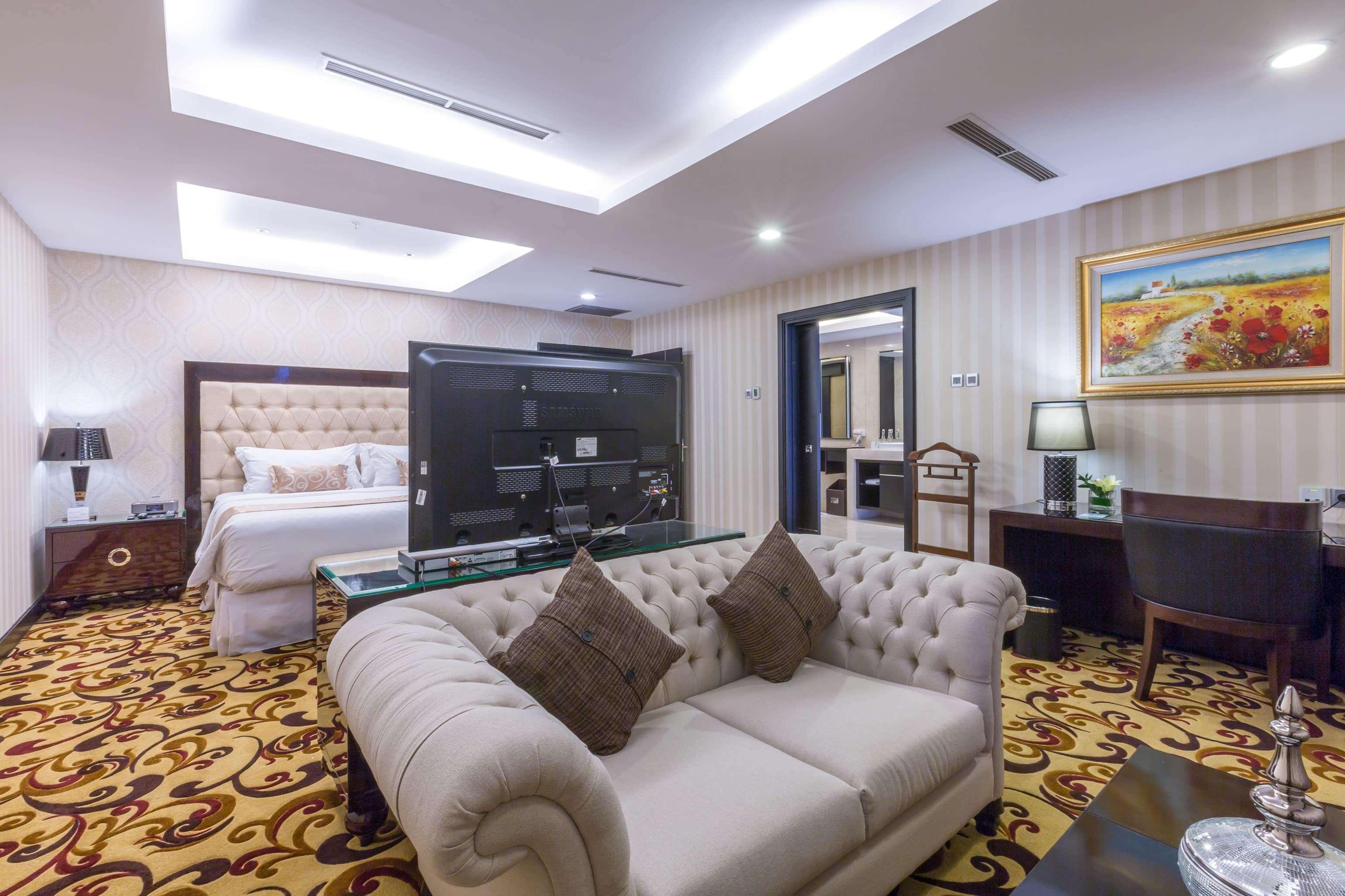 วินด์แฮม สุราบายา ซิต้ เซ็นเตอร์ Hotel ภายนอก รูปภาพ